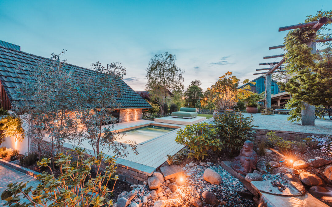 Ein Garten voller südländischem Charme im Landhaus-Stil